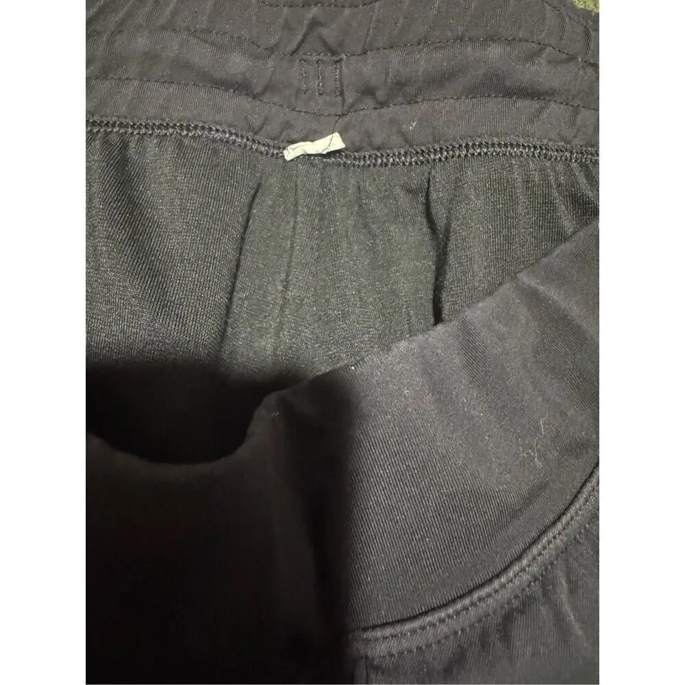 Lululemon men’s black lined joggers pants L